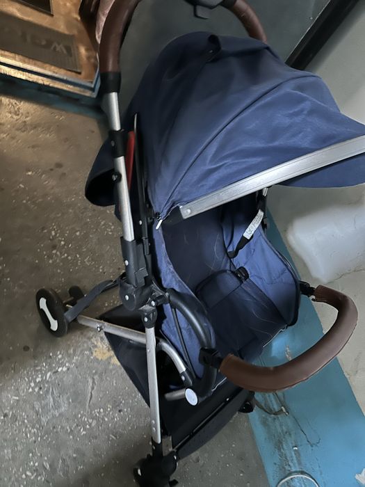 Продам детскую кольяску
