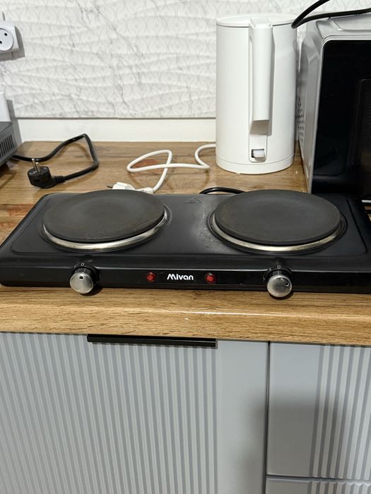 Электрическая плита