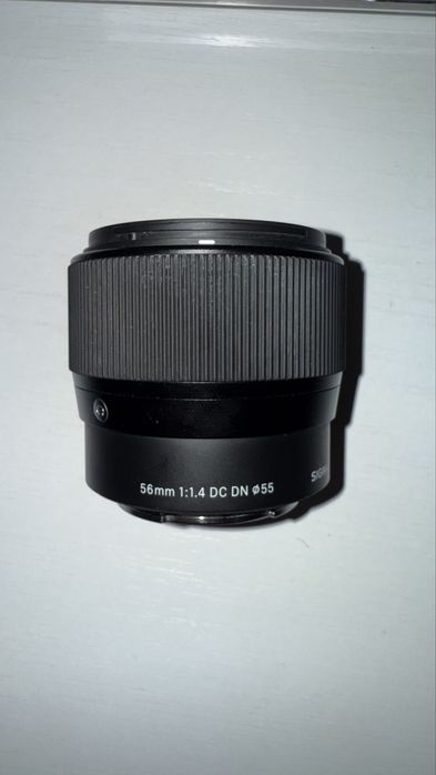 Объектив Sigma 56mm