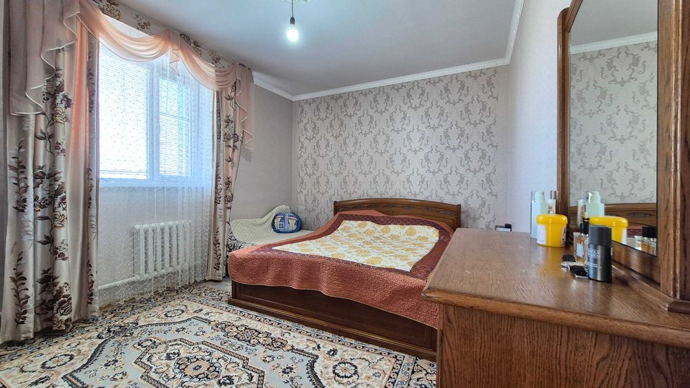 Продается 6-и комнатный коттедж в районе Геолога