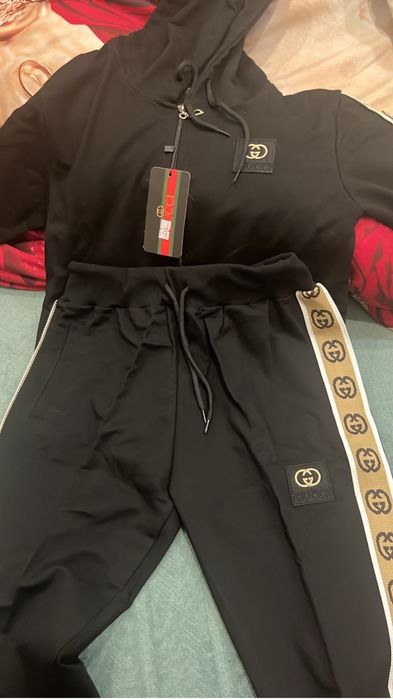 Костюмы спортивные детские