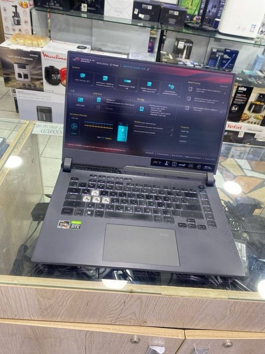 Asus Rong Strix Ryzen 7-6800H
