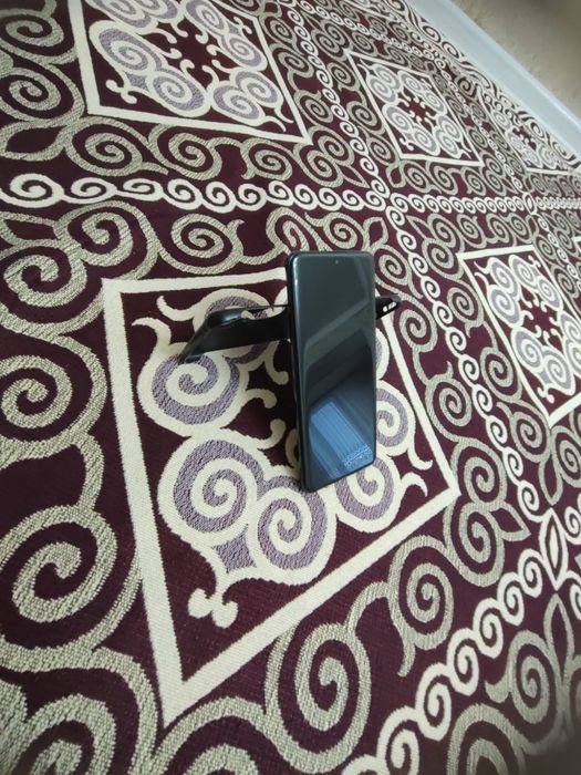 HONOR 90 12/512 Обмен есть