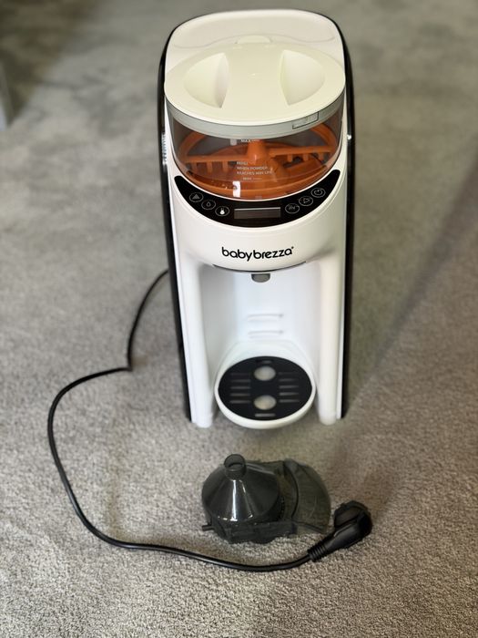 Baby brezza машина за мляко