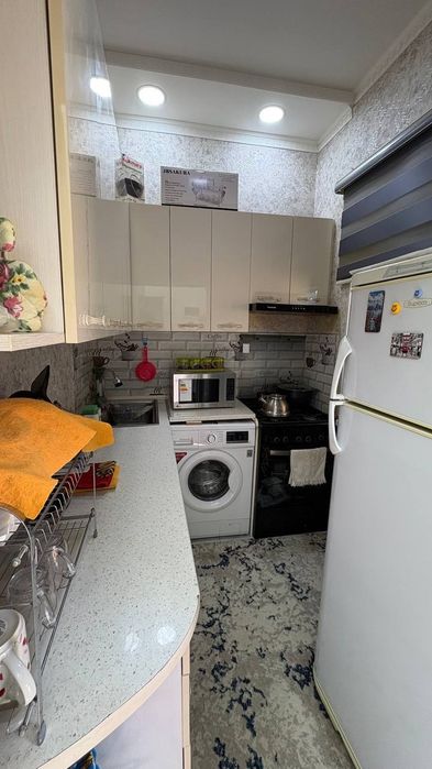 Продажа 3 комнатный ДОМ 0.8 Соток Старые Сергели Кирпич заходи живи