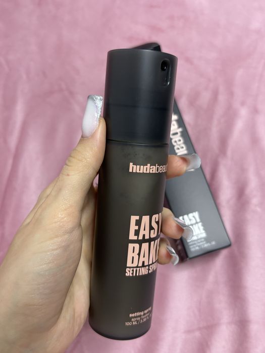 huda beauty setting spray full size