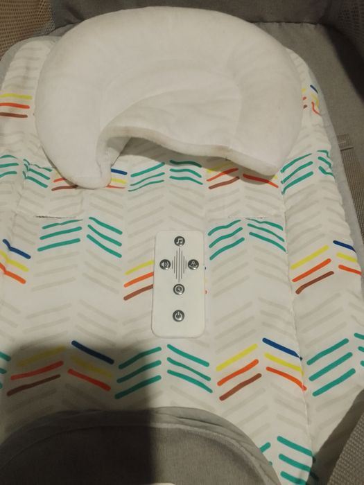 Кресло качалка для малышей