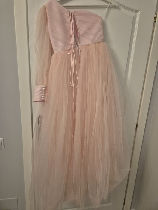 Rochie roz printesa superba 6-8 ani