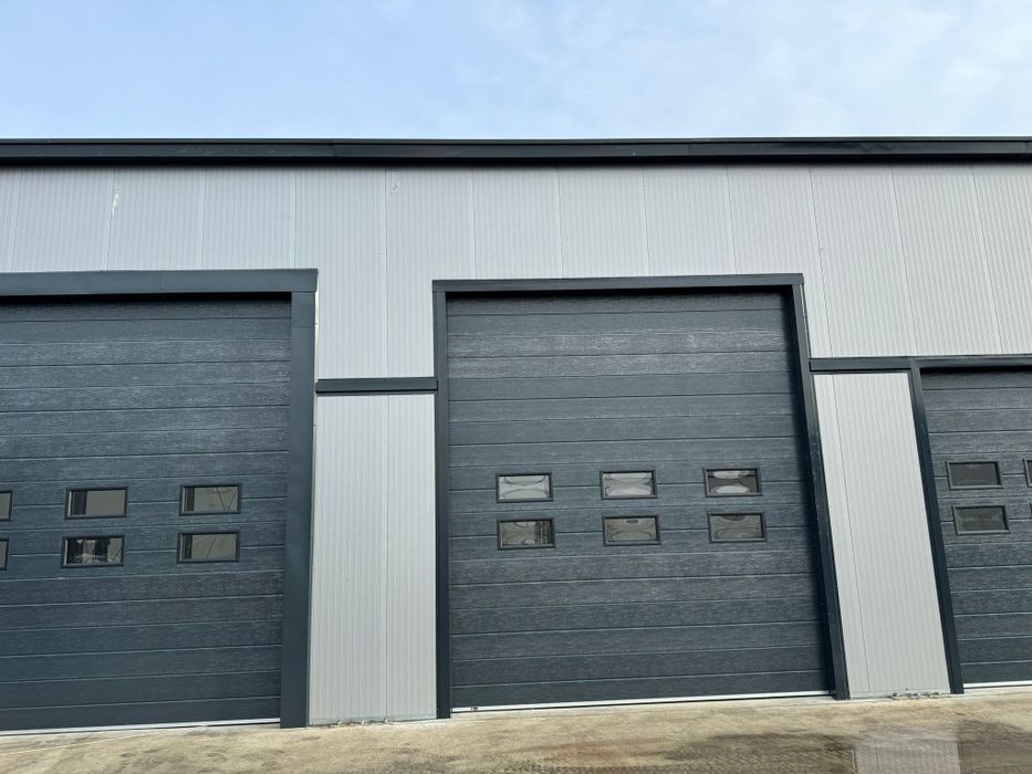 Usa secționala/ usa tip rulou/ usi de garaj/ poarta de gara/ usi