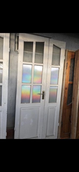 Ағаш Есік, терезелер