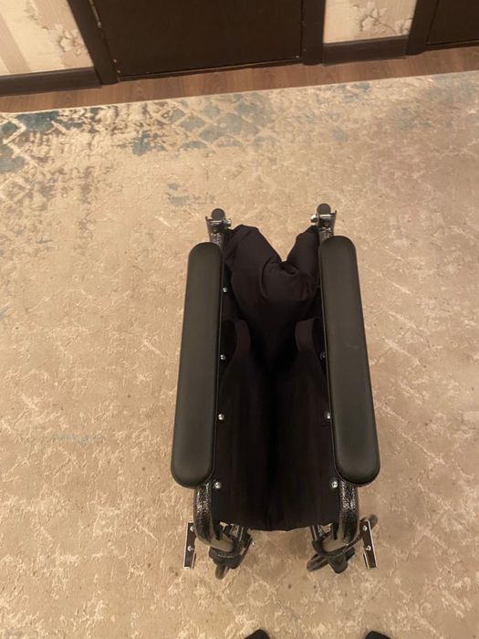 Инвалидная коляска