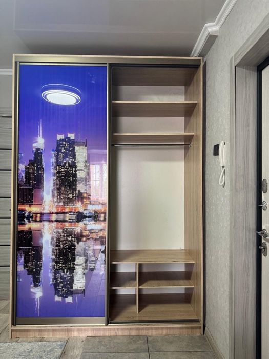 Шкаф в прихожую — компактный и вместительный