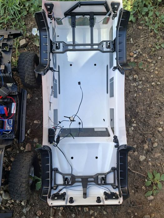 Traxxas trx 4 defende