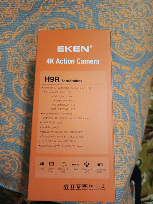 Экшен камера Eken