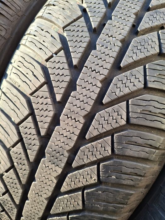 4 Anvelope de iarnă 215 65 r15 Semperit