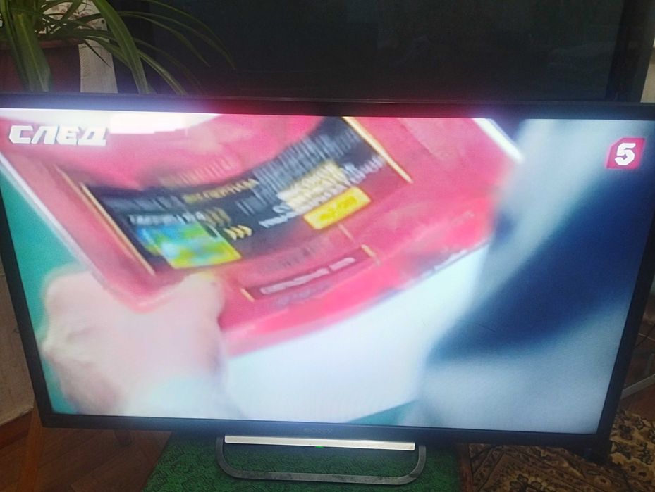 Смарт телевизор Sony 32 дюйма.