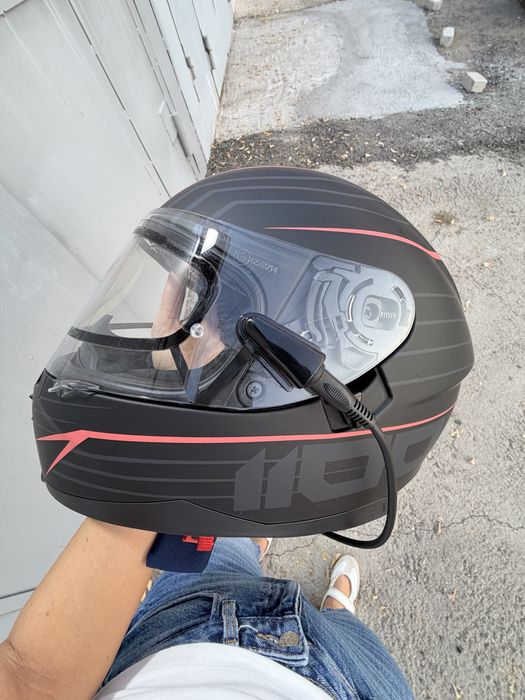 Продам мотошлем IXS