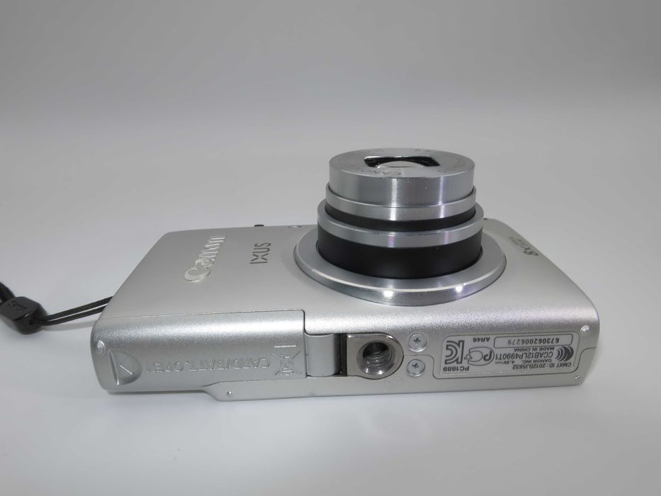 Canon IXUS 140 ултра компактен цифров фотоапарат, цифрова камера WIFI, отлично състояние като НОВА, пълен комплект, работи отлично!