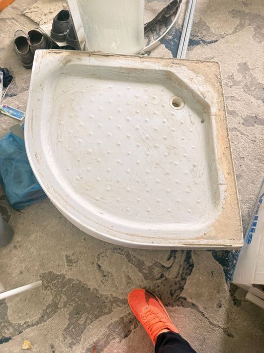 Продам поддон для душевой кабинки