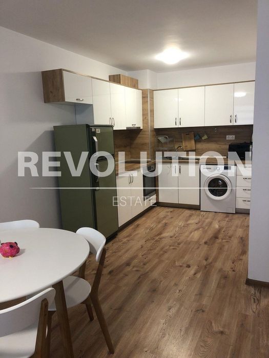 Дава се под наем Двустаен апартамент в Варна, Бриз - 63 кв.м за 498.27 € - Снимка #1