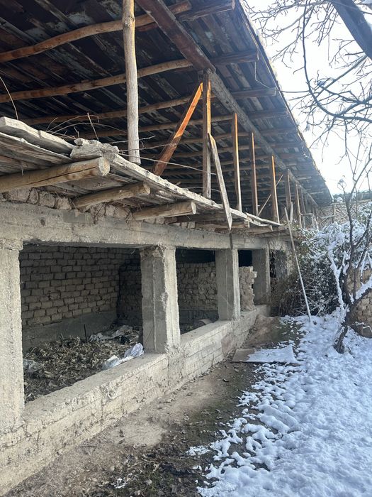 Uchastka sotiladi Xoji ota mahalla