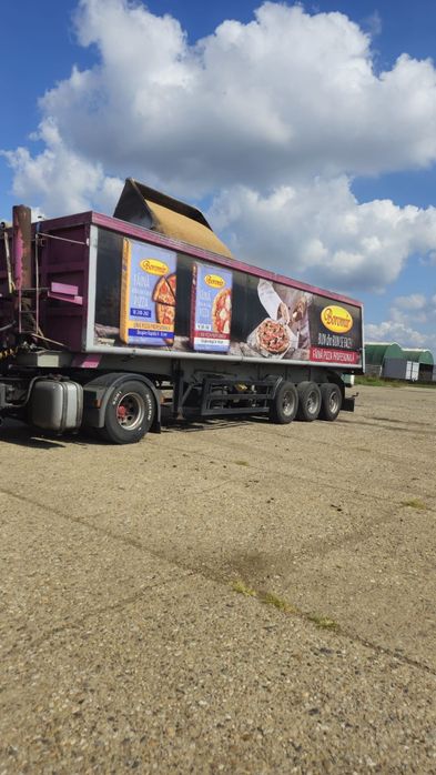 Semiremorca Bena cereale 50 mc