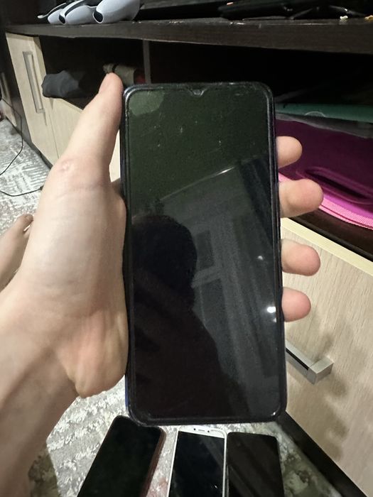 Телефон на запчасть