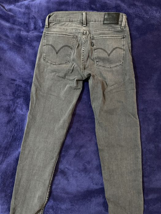 Продается джинсы Levi’s