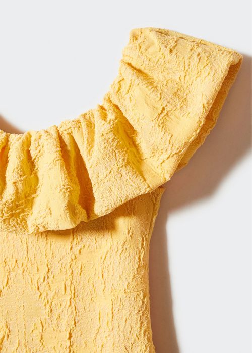 MANGO уникална жълта рокля с голи рамене