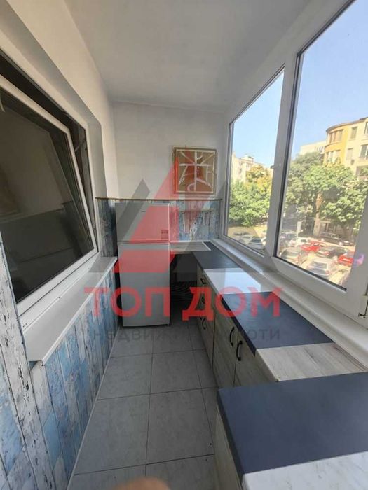 Дава се под наем Четиристаен апартамент в Варна, Спортна зала - 100 кв.м за 800 € - Снимка #12