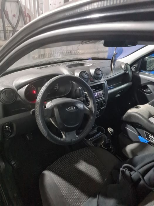 Продам Лада Гранта 2013г