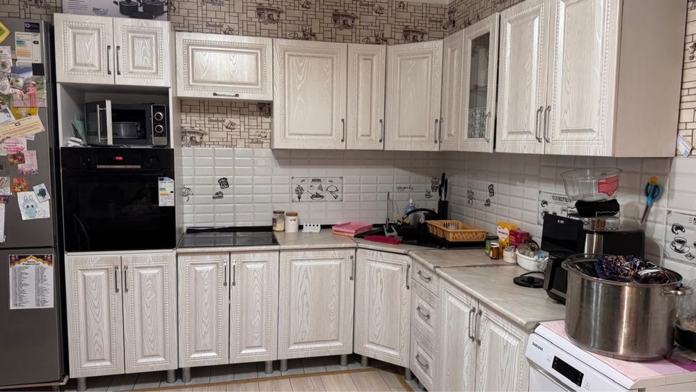 Кухонный гарнитур