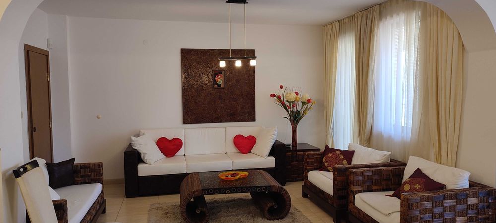 Продава се Тристаен апартамент в Свети Влас - 135 кв.м за 1460 €/кв.м - Снимка #1