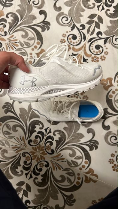 Under armour кроссы