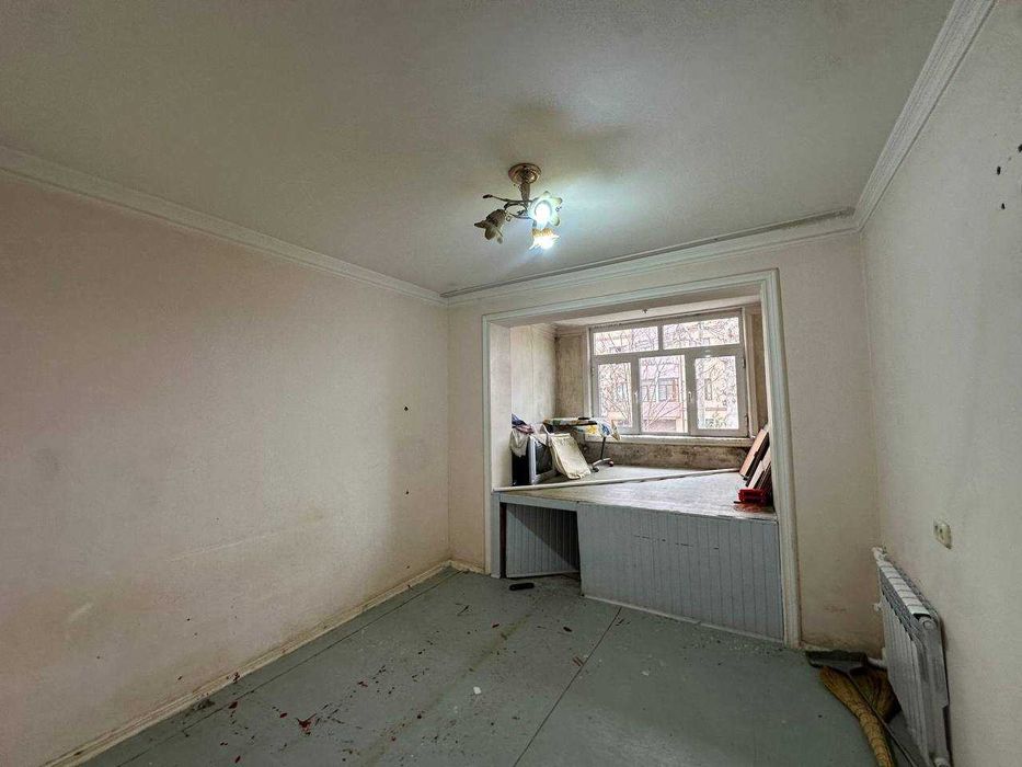 5ти комнатная квартира на 2 этаже, Фрунзе