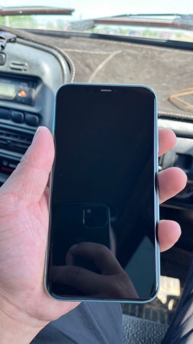 Айфон 11 64 гб срочно