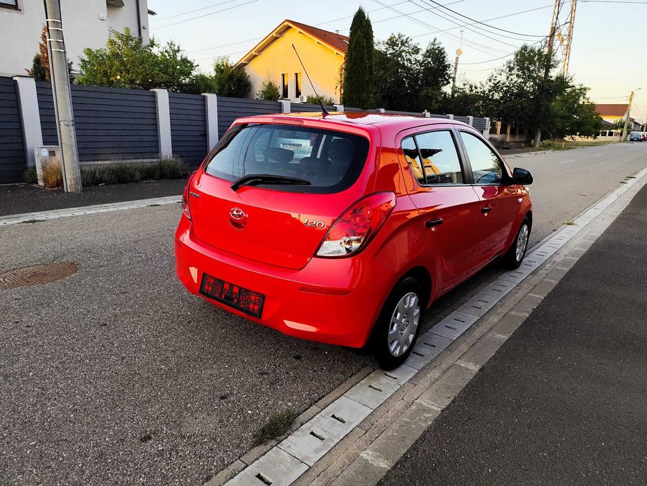 Hyundai i20 1.3 Benzina 90 Cp 2013 Euro 5