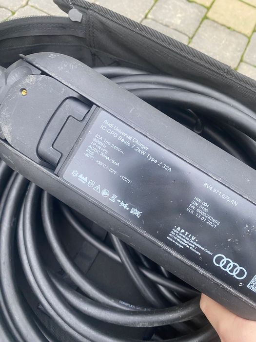 Stație de încărcare auto încărcător Audi E Tron