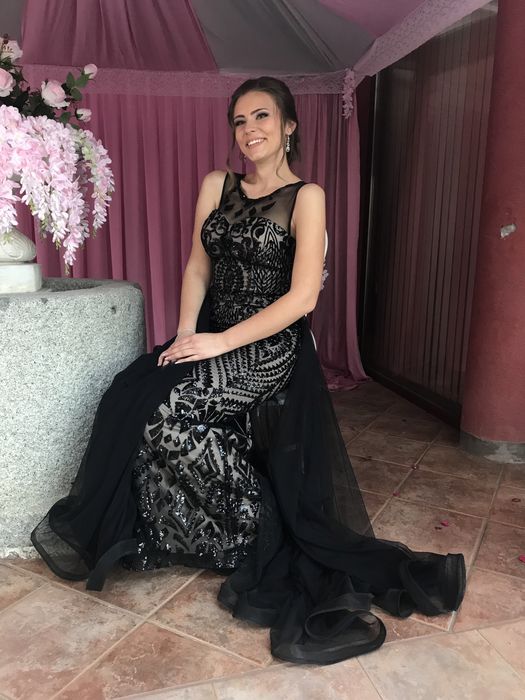 Бална рокля тип русалка с шлейф