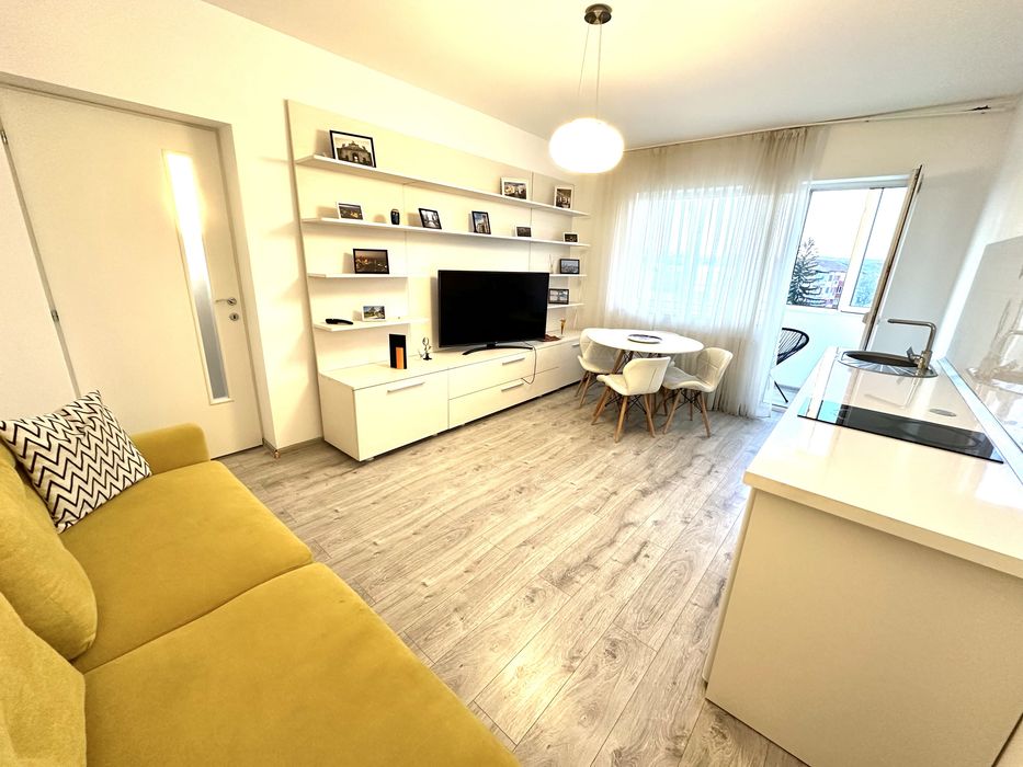 Regim hotelier.Ap.3 camere lux,decomandat, Bdul Transilvaniei