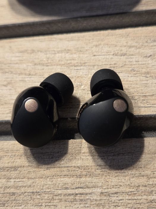 Casti Audio In-Ear Sony WF-1000XM5B True Wireless Bluetooth Noise cancelling Microfon Autonomie de pana la 24 ore  Incarcare rapida IPX4 Negru