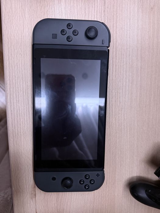 Nintendo Switch с джойстиком