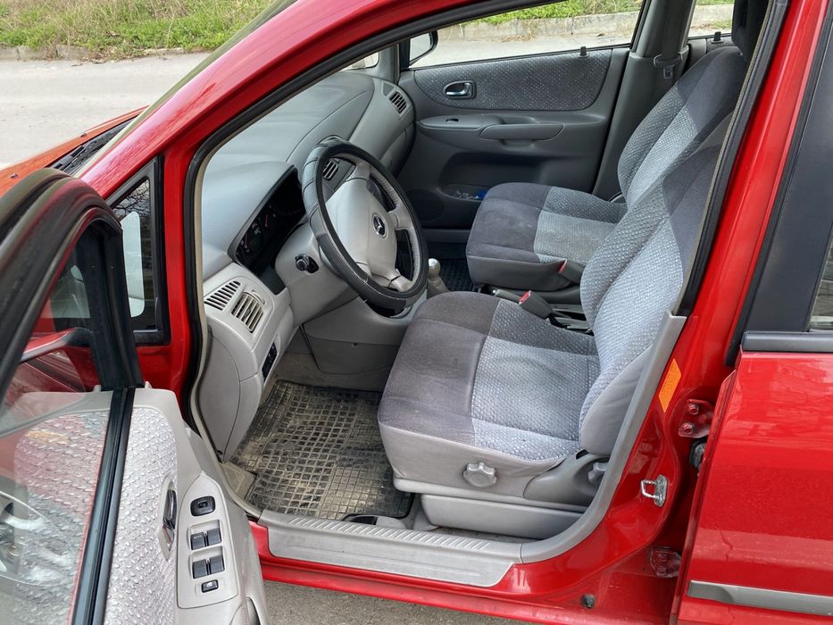 Мазда Примаси На части