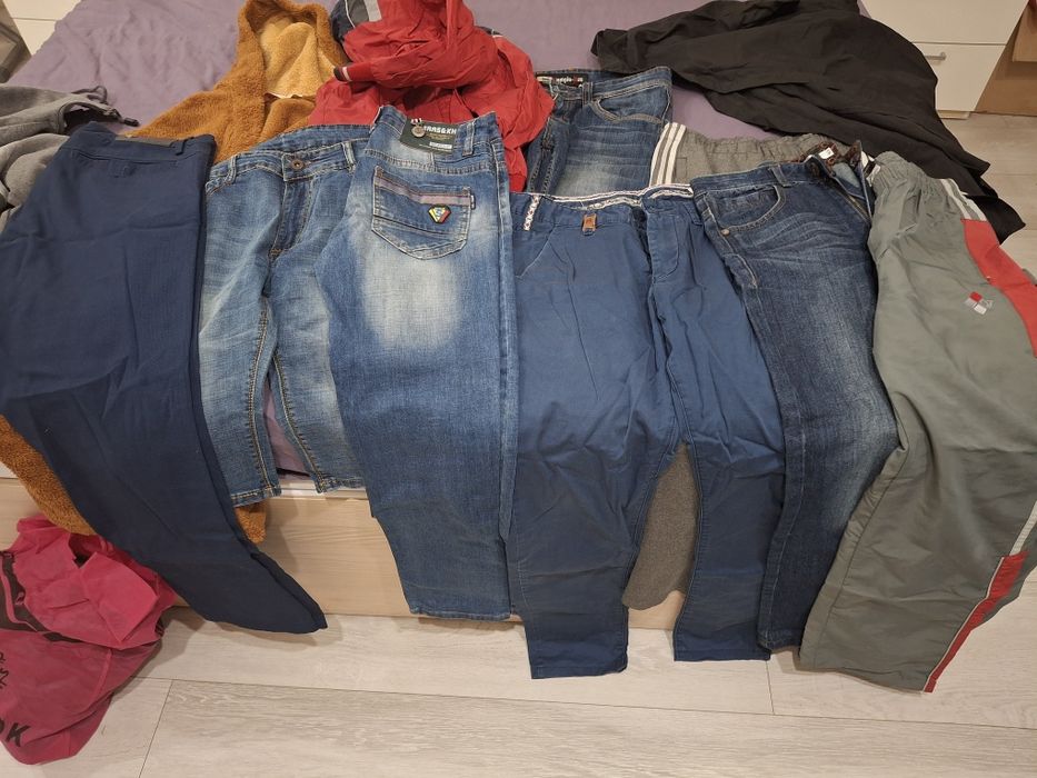 Отдам даром штаны на мальчика