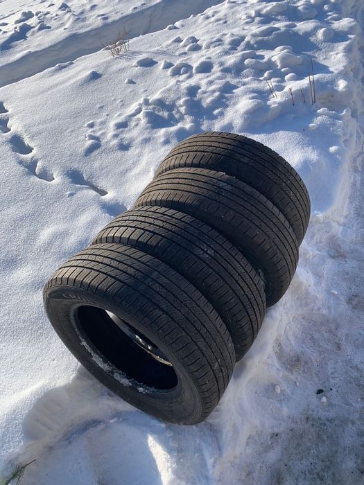 Продам летнию резину 195/65R15