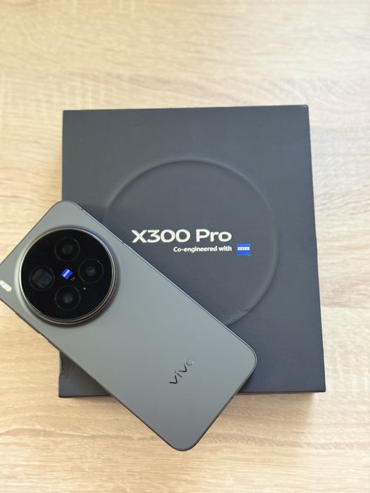 Vivo X300 Pro 16/512