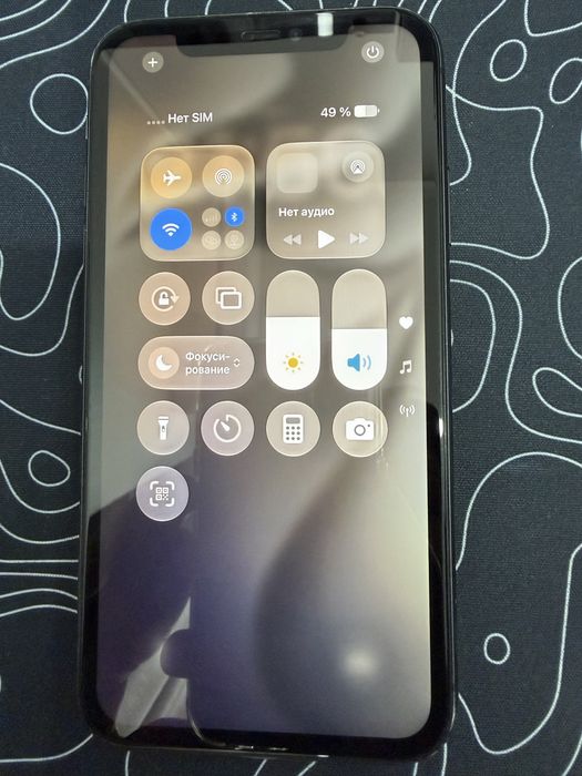 продаю Iphone 11