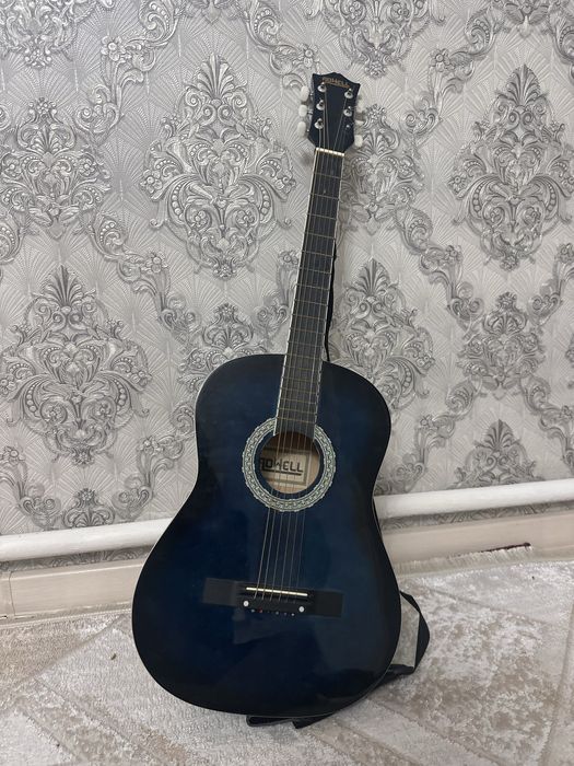 Гитара акустическая