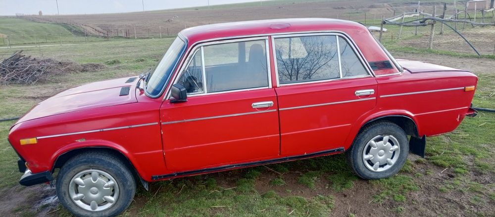 Vaz Jiguli 06 sotiladi