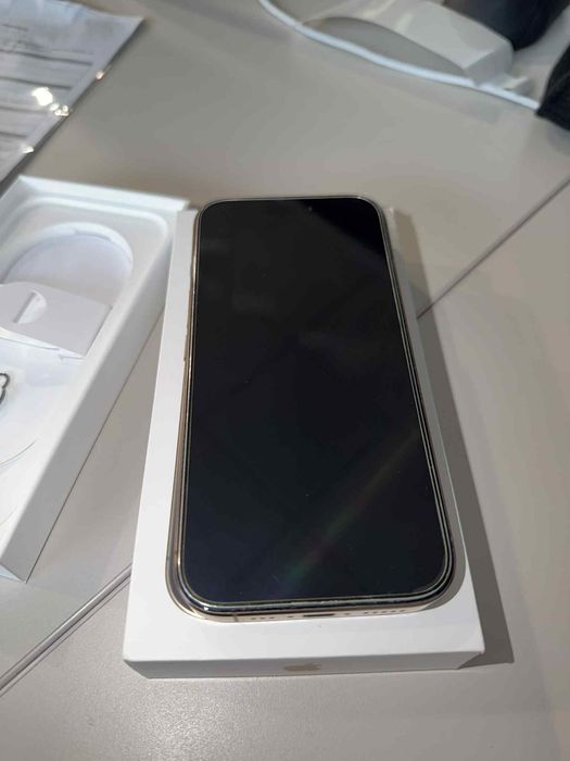 Iphone 16 Pro Desert Titanium 128 GB В Гаранция до 21.01.2027